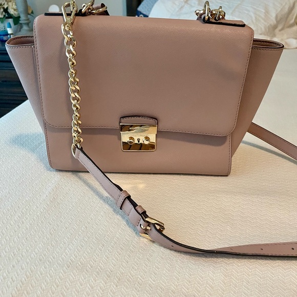 Michael Kors Blush Satchel with Gold Chain - Picture 1 of 3